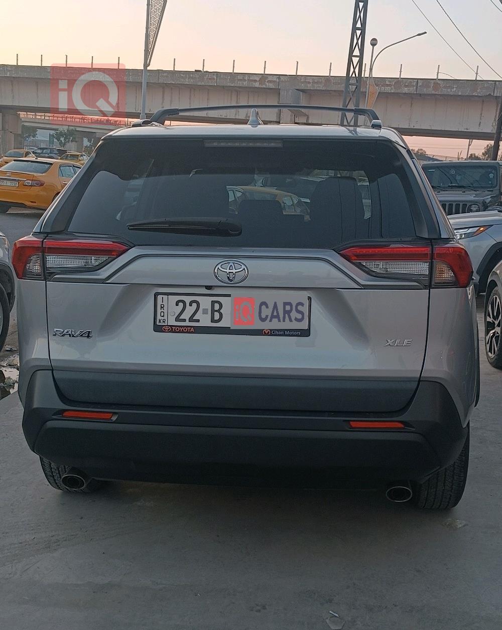 تۆیۆتا ڕاڤ 4